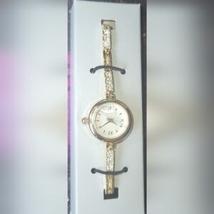 Vintage Avon Watch New In Box